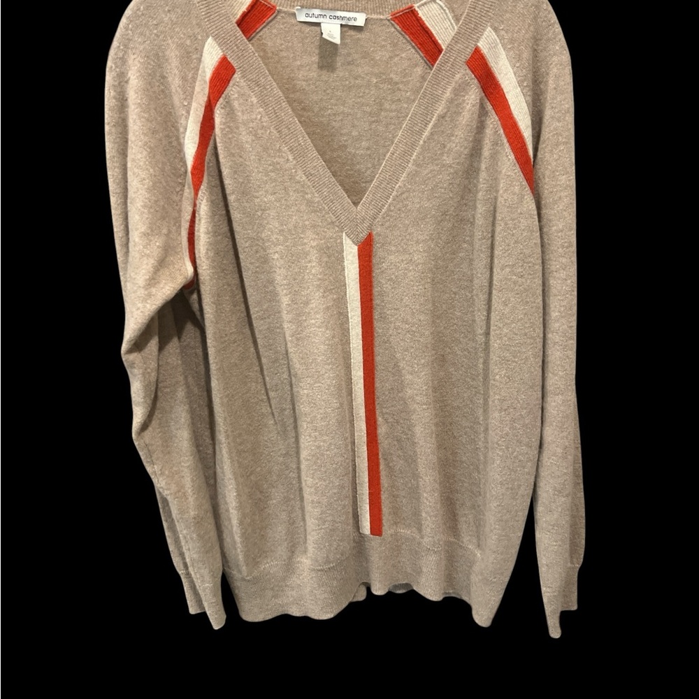 V-Neck Beige and Red Cashmere Sweater